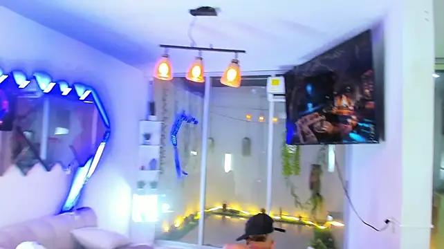 Houseofwarrios live cam