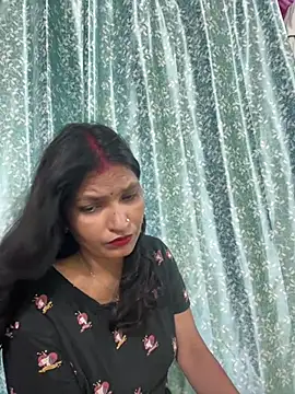 priyaa_1433's live room