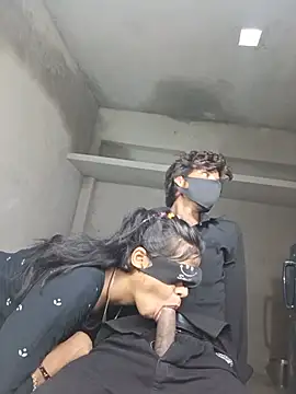 Romantic-couple10 webcam