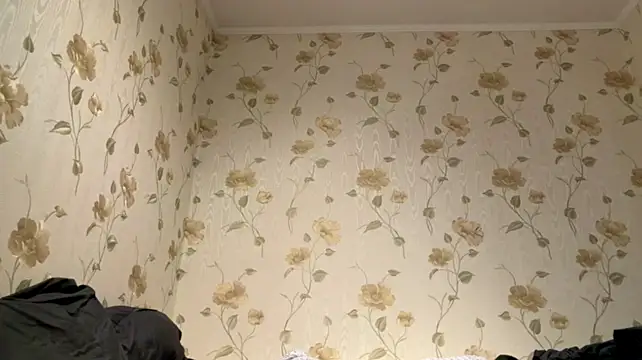 KariStpeters live cam on StripChat