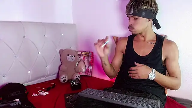 Angel_foxc13