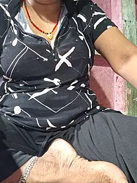 SONIYABHABHI90 webcam