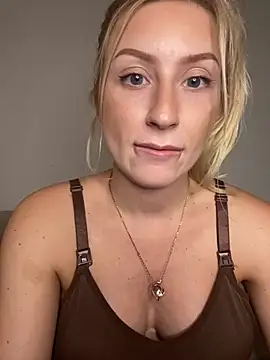 xxbellexx (F young) - Oil Pussy/ get naked/ 2 Videos LT