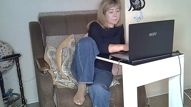EllaJohnsonX