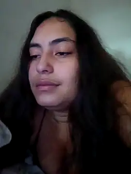 xandra252 live cam on StripChat