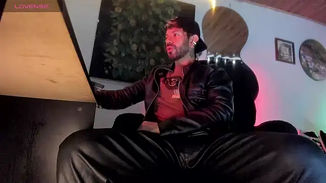 LatinMilk_ webcam