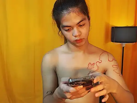 Exotic_YhannaUncut webcam