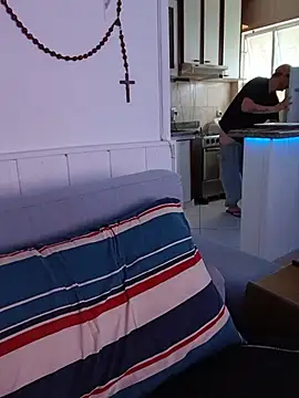 FocussedFreckle live sex cam
