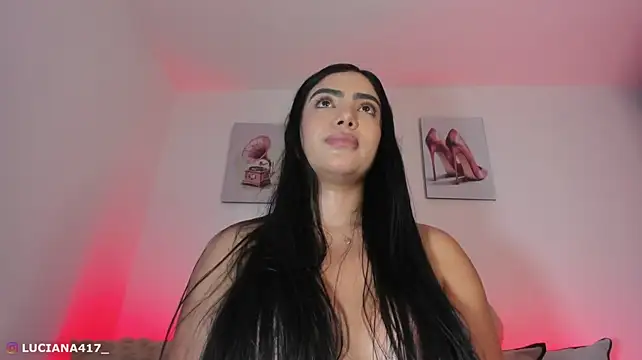 _luuciana_ webcam