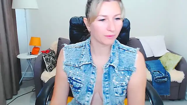 Incredible_Ariela