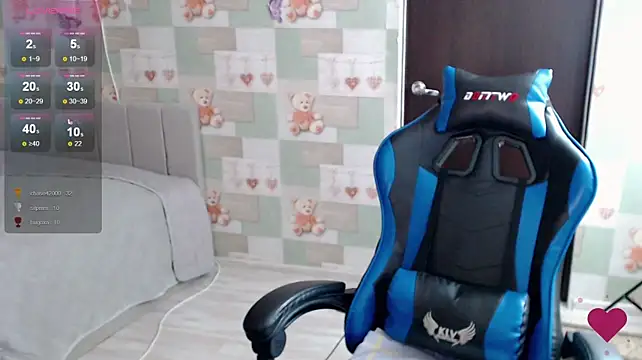 Korolek12 live cam preview