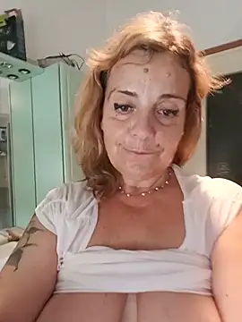 Sunbelxx live cam preview