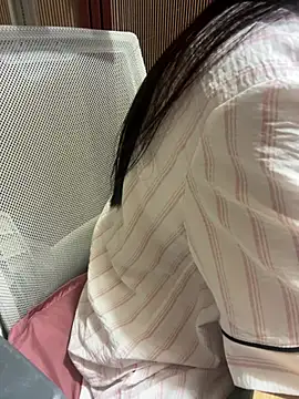 Mina048