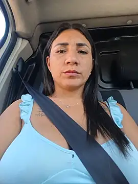 hot_veteran01 (Ask my age) - I masturbate in the car