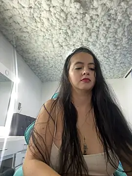 salo-rousee (F young) - spit boobs