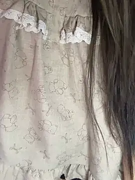 Yiyina_17