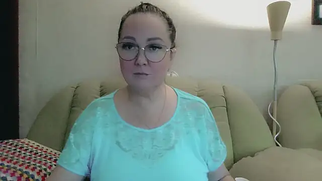 infinity_loveliness live cam preview