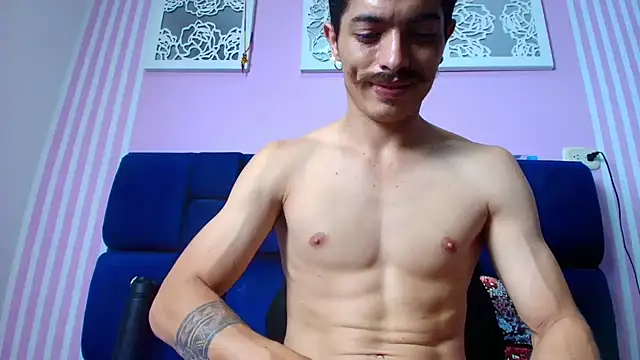taylor_Stele