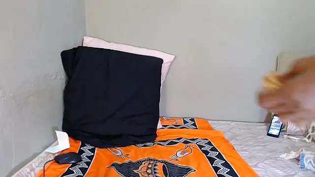 Ebonysweetcougar webcam