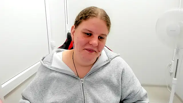 Bella_shyy_