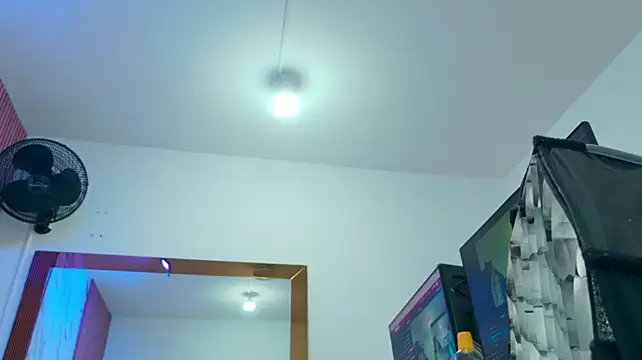 ScarletMilf_1