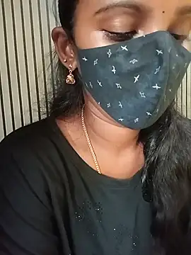 Tamil_Soloqueen_001