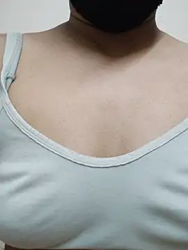 Rubii_sharma webcam