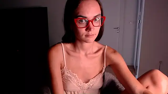 EvelynGG webcam