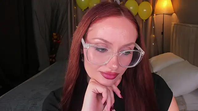 Madeline_Perry live cam on StripChat