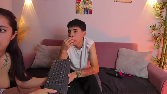 Ambar_a_Camilo webcam