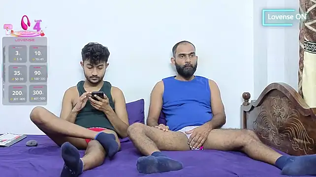 DesiDaddyandSon webcam