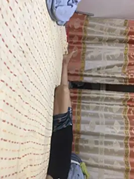 FleckedAlbum live cam on StripChat