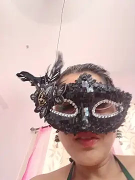 thanusi_2 webcam