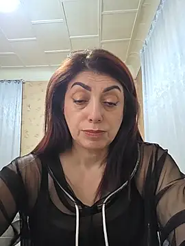 CharlotteSiren live cam on StripChat