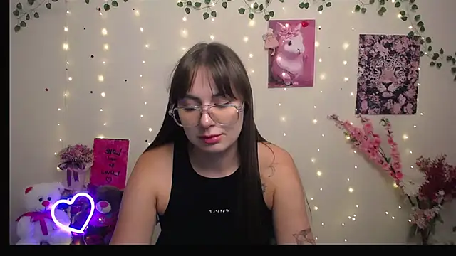 Amanda_Bright_