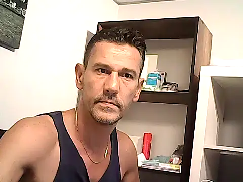 mastercharisma35