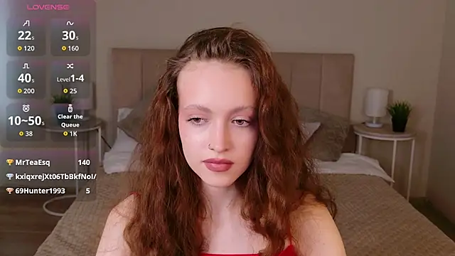 SallyPinkman live cam on StripChat