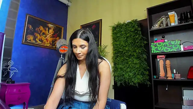Nicolepalmer