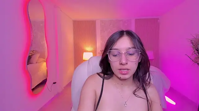 ANGIE-SMITH webcam