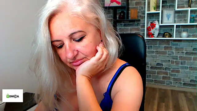 angel_devil_milf webcam