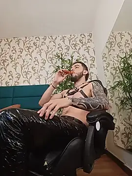 Michael_magno webcam