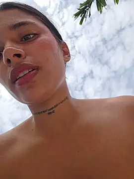 Lorena_Mcfly webcam