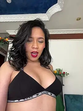 Esmerald_1111 live cam on StripChat