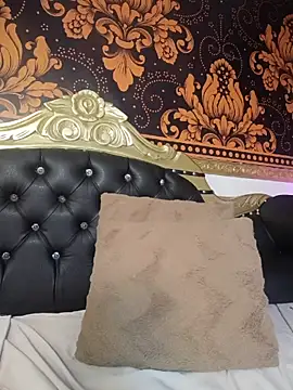 iliy_perverted live cam on StripChat