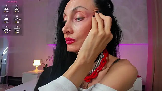 Avrora_Mars live cam on StripChat
