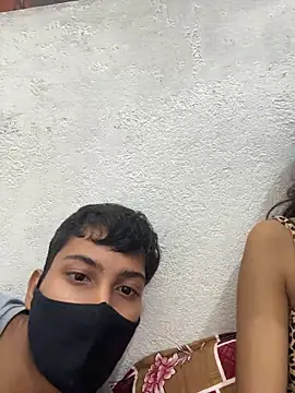 Nidhi747 webcam