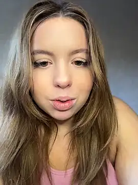 VixenVeil live cam on StripChat