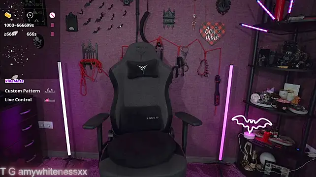 amywhitenessxx webcam