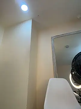 AngelinaDuvall live cam