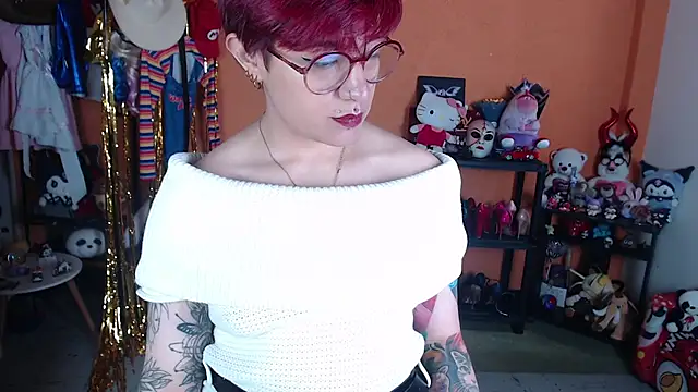 MissMiia2 live cam preview